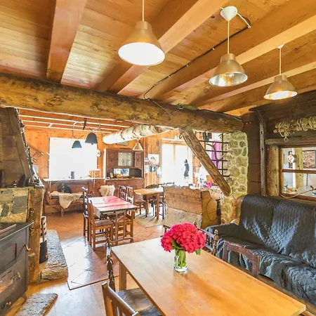 Les Tipis De Creve-coeur Couette-café
